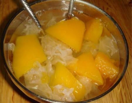 银耳+它煮碗粥，睡前吃一碗，促进代谢刮油棒，暴减体重不反弹