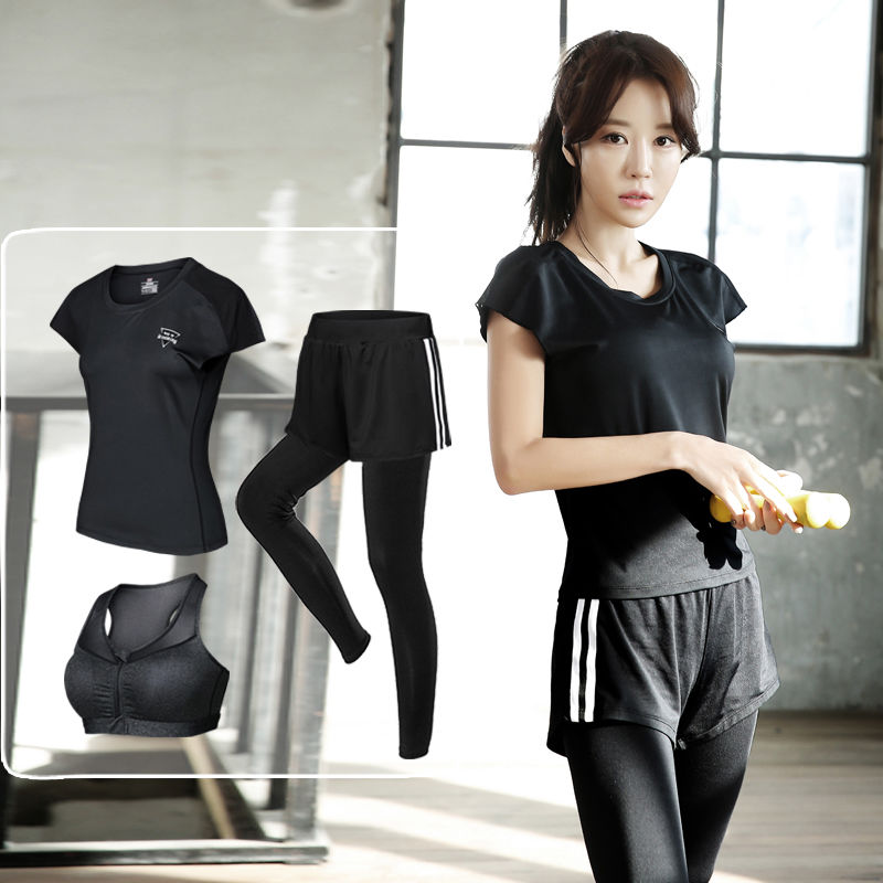 海边女人不好看,健身的女人才迷人,搭配这套健身服,忒迷人