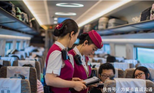  【时代】绿皮车再见？复兴号发生重大改变，从此中国高铁迈进了