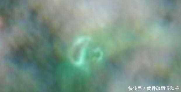 是好是坏?卫星发现海面冒出一块陆地,附近岛屿离奇消失