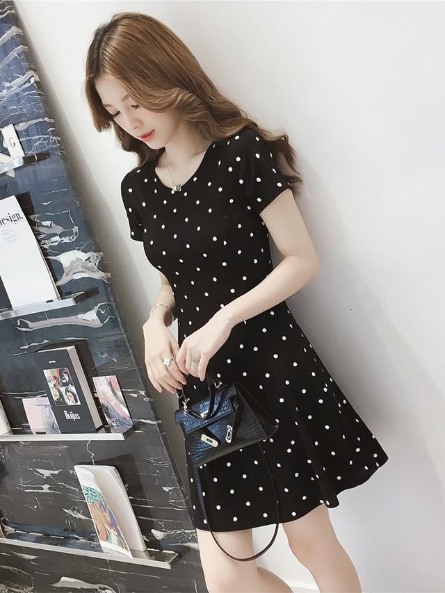 轻熟甜美的韩范儿连衣裙，小姐姐这样穿颜值爆表哦！