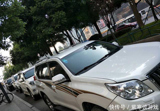 为什么川藏线租车，包车，自驾游都是选择越野车