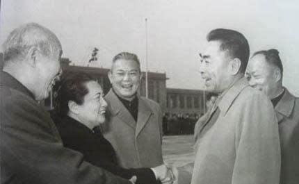  悲凉■宋氏三姐妹，辉煌的背后也有说不出的悲凉……