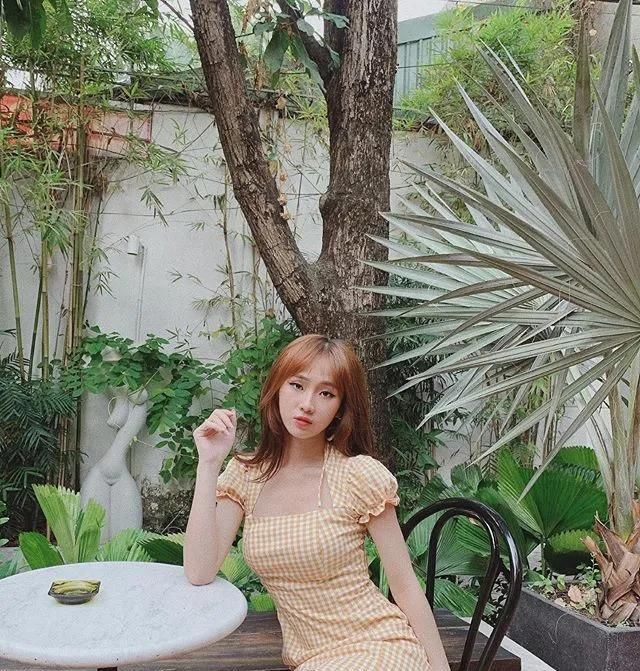 『春天』今年春天“BM风”火了!穿上秒变时髦甜酷girl!