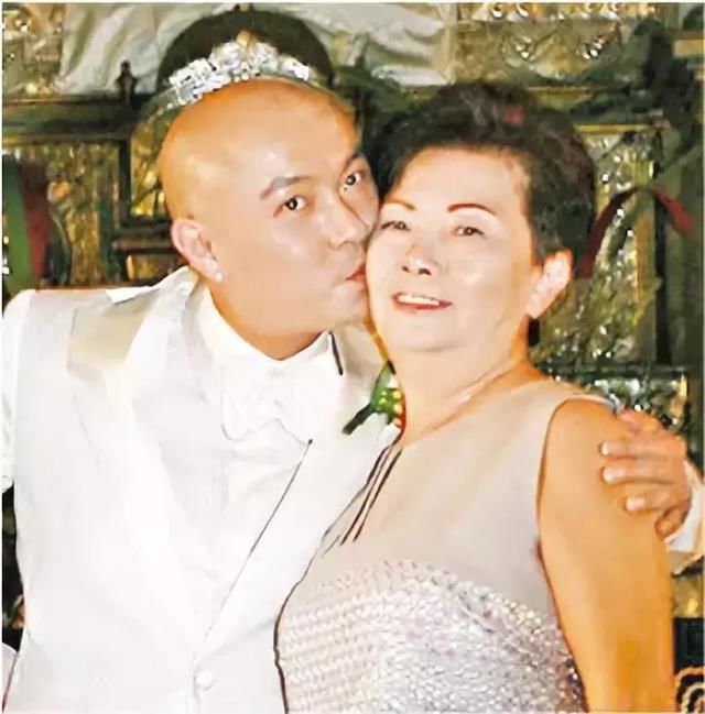 张卫健因谣言再上热搜：我这一生都在做一个斗士