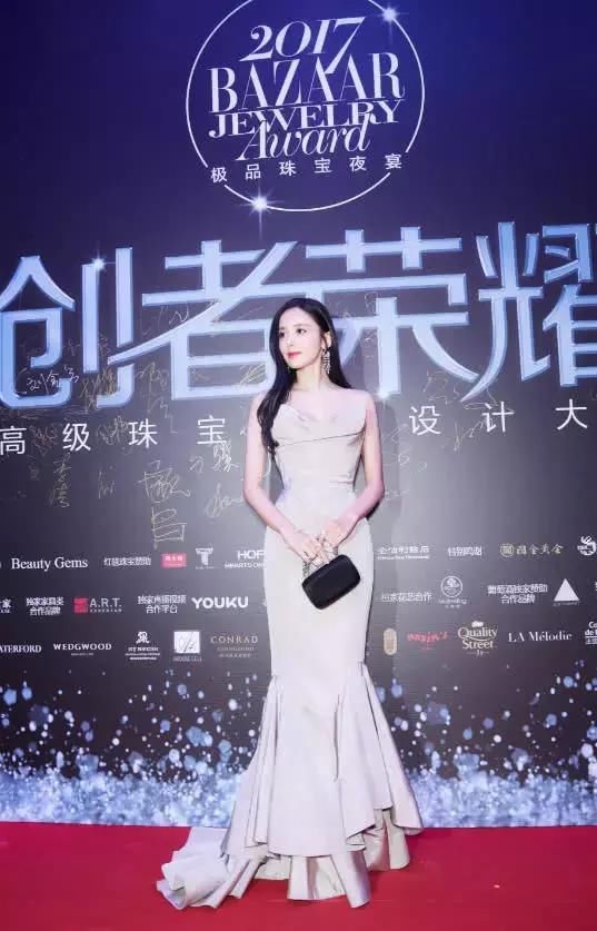 古力娜扎发福了？竟胖出了“少妇”感，却意外可爱