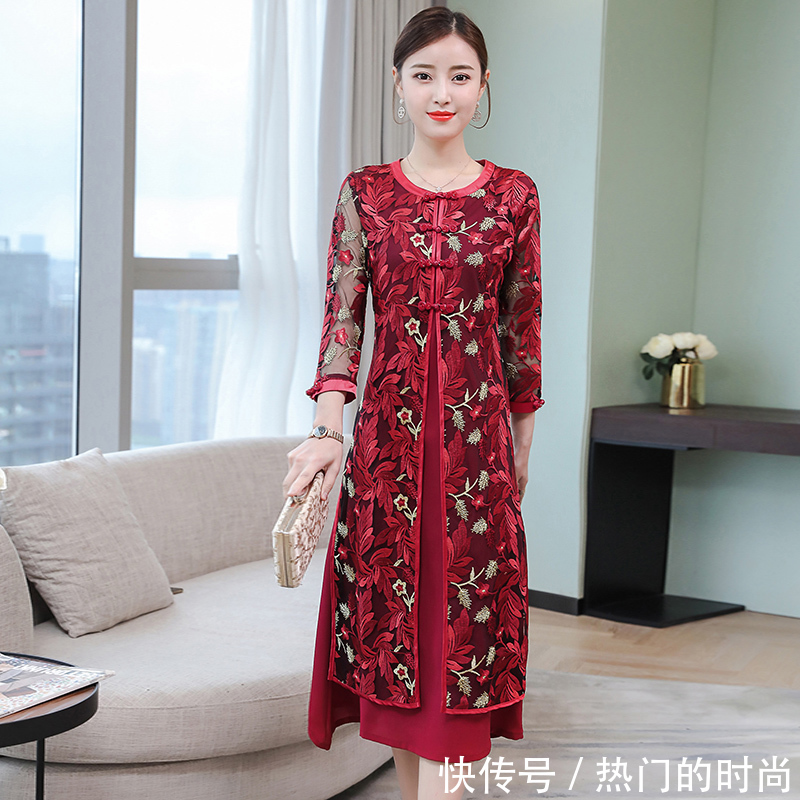 中秋节回老家，给52岁妈妈买这几款女装，穿上端庄典雅显年轻