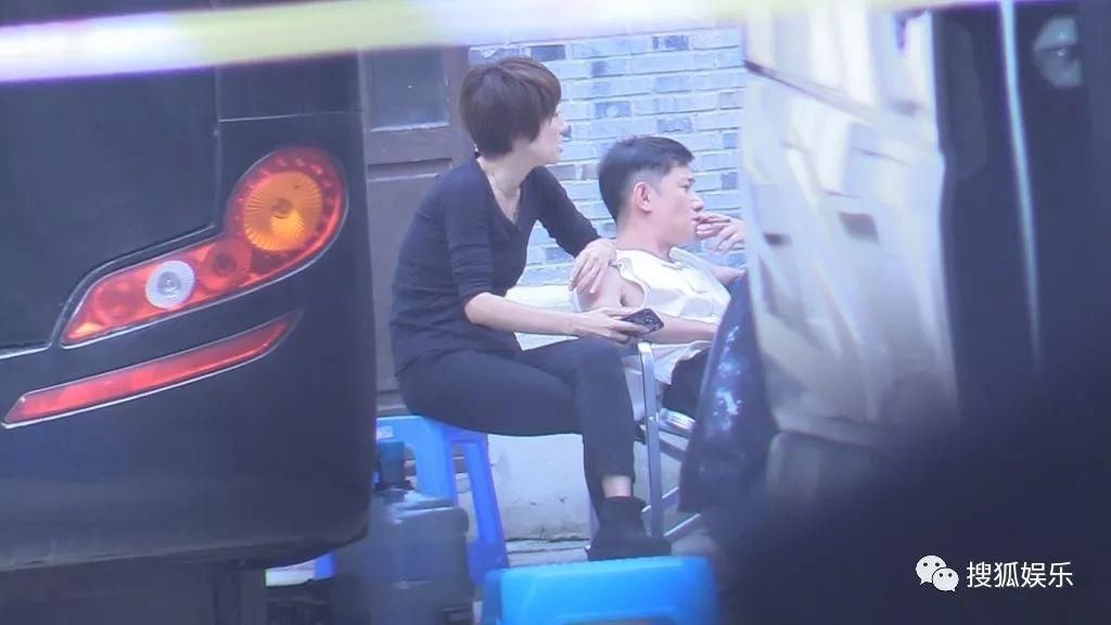 娱乐日报|媒体人章文被曝性侵女生;吴亦凡下场撕虎扑;潘石屹儿子