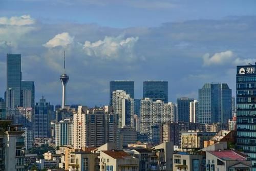  gdp■中国经济最强省会：GDP占据全省一半，如今稳居新一线榜首