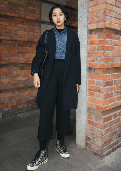  再合适不过：悄悄告诉你：匡威要像她们这样搭才最“潮”，你get到了吗？