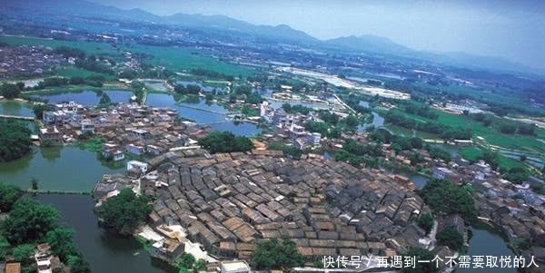  经济@广东进步最可喜可贺的3个城市，一个是汕头，一个经济直追