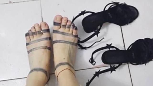 女子花大价钱买双凉鞋，没想到遇水后却成了这般模样!