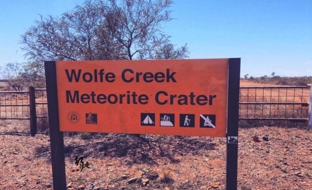 被嫌弃的免费景区：游客去了也不参观景点，直接去溪边淘金