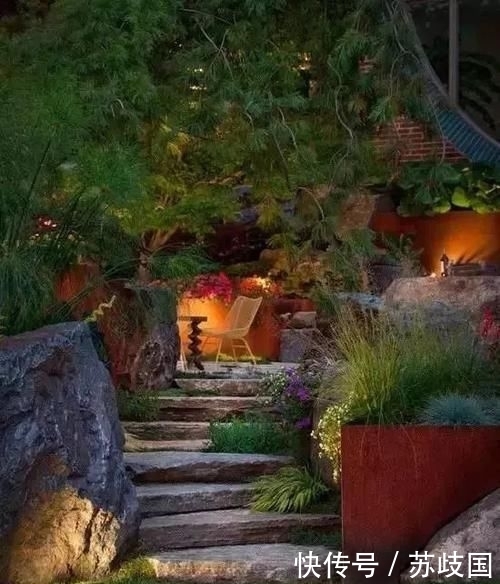 庭院中:30款庭院灯光,惊艳你慵懒的岁月!