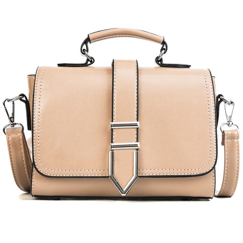 出门旅游看见好多美女都背了这样的包,稀罕坏了,一回来就下手了