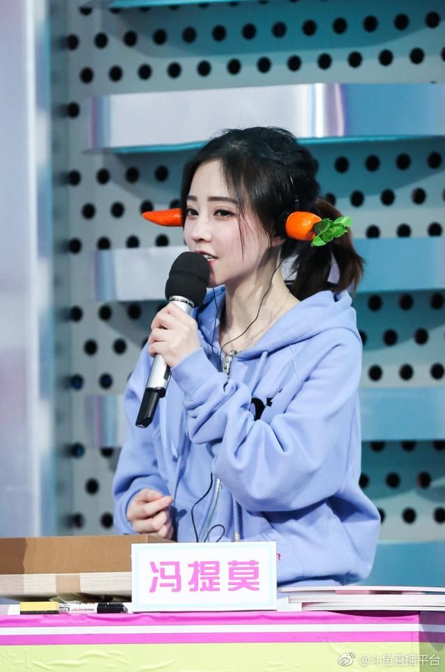 甜美声线杀、完美侧颜杀、马尾杀 感受不一样