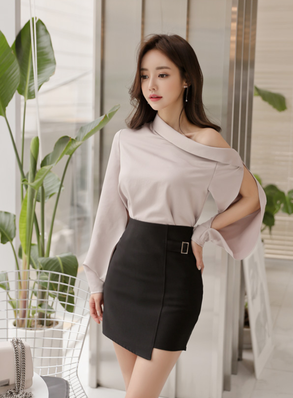 女神孙允珠,流星耀石仙紫幽雪香肩雪纺裙