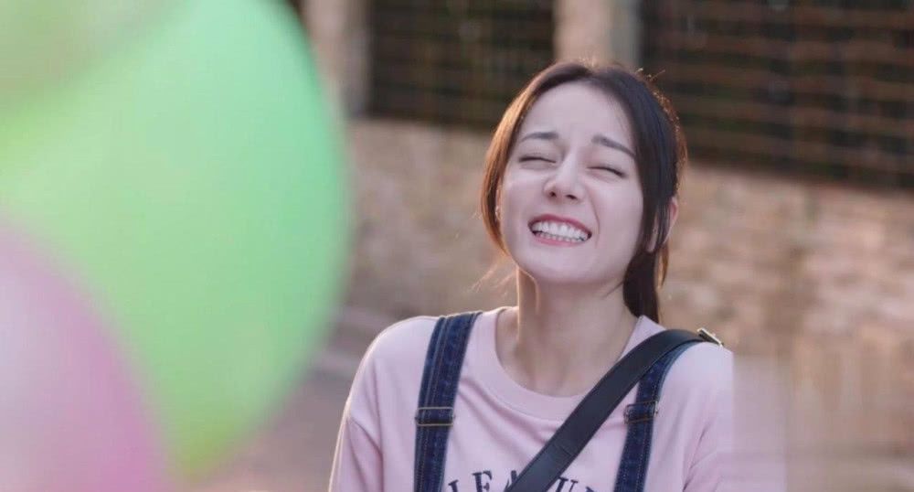 『迪丽』出道即是巅峰，迪丽热巴凭什么一直这么红？