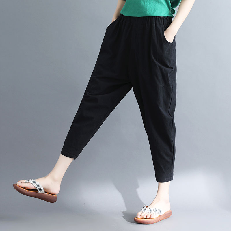 秋后早晚凉，尽量少穿裙，多穿这样的“阔腿裤”套装，美到飞