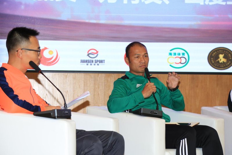 中国足球新主教练