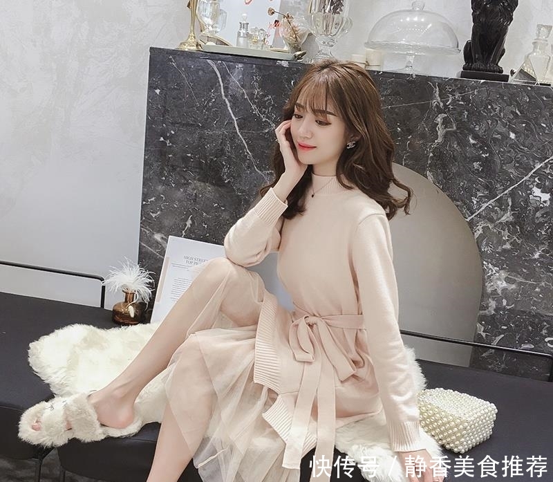 『气质』逛街这样穿：毛衣裙 羽绒服！洋气保暖不显臃肿，迷倒一片