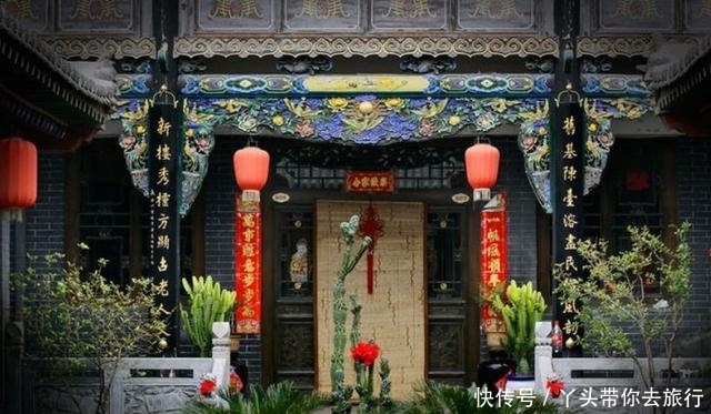 中国唯一私人拥有的古镇，老人当初花100万买来，如今已价值过亿