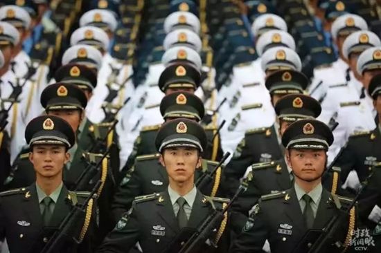  阅兵@亮相国庆阅兵 中国最帅天团里有咱日照儿女！