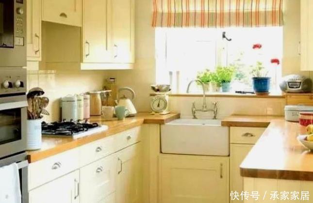 「适合」室内这三个地方不适合养花卉,别乱摆放花卉,怪不得越过越穷