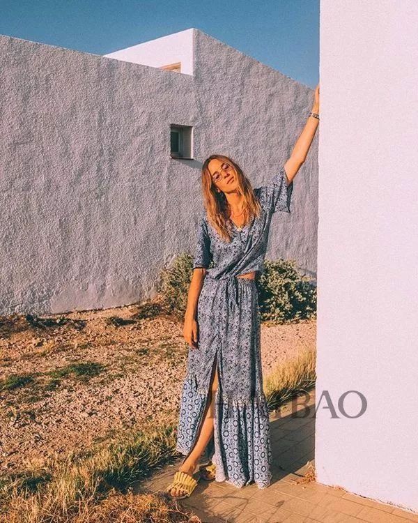 奇怪| 满脸雀斑的她从不磨皮，但是拍出来却比蛇精脸还好看