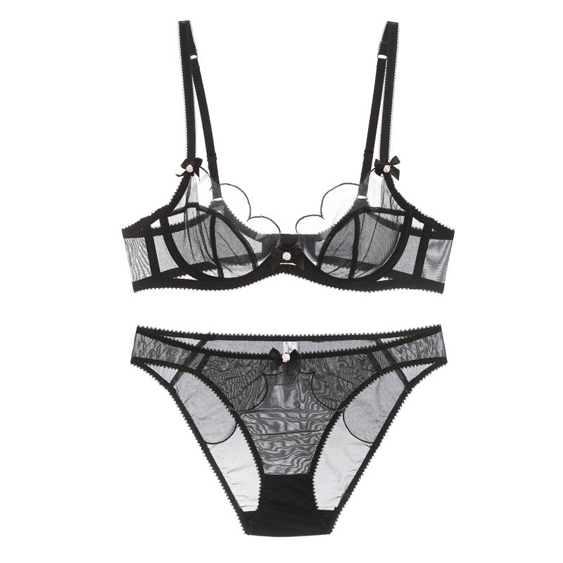 为什么美女的文胸都整整齐齐?里面大有讲究，看完你就懂了