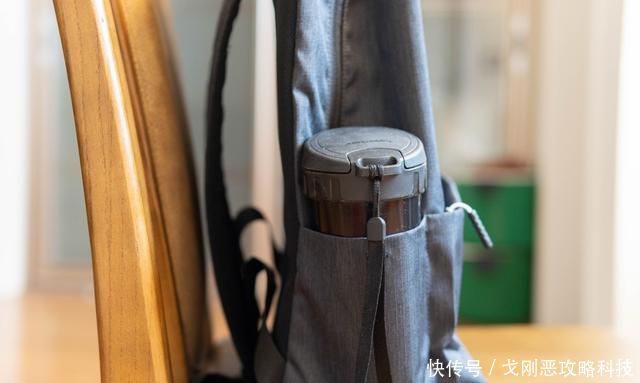  #春暖花开#49元小米背包有20L大容量，春暖花开了，一起去郊游吧
