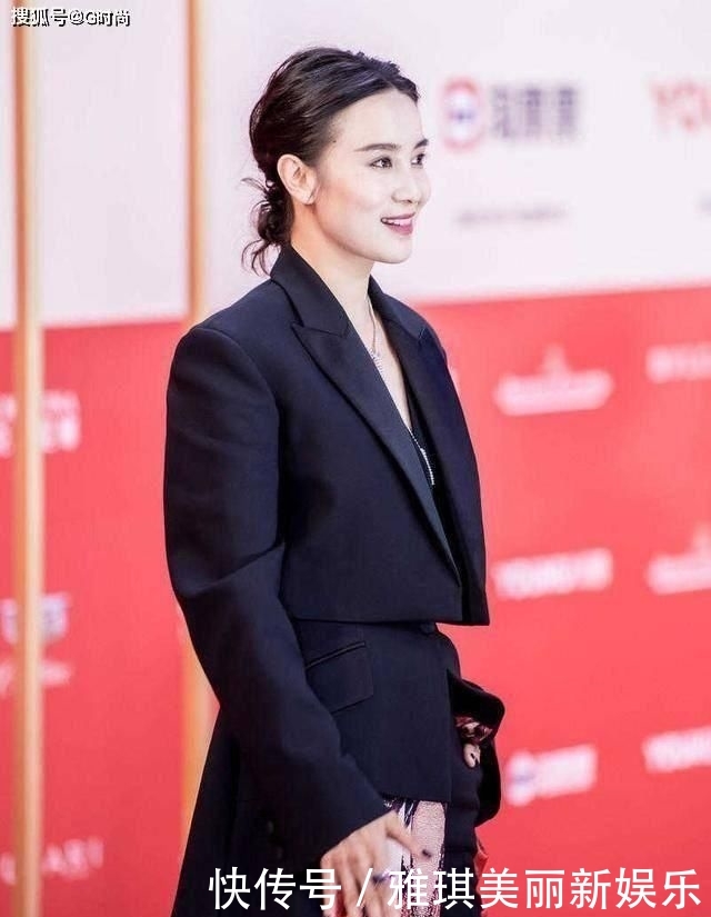  『能扎』复工百搭的低马尾 操作简单还能扎出精致时髦范