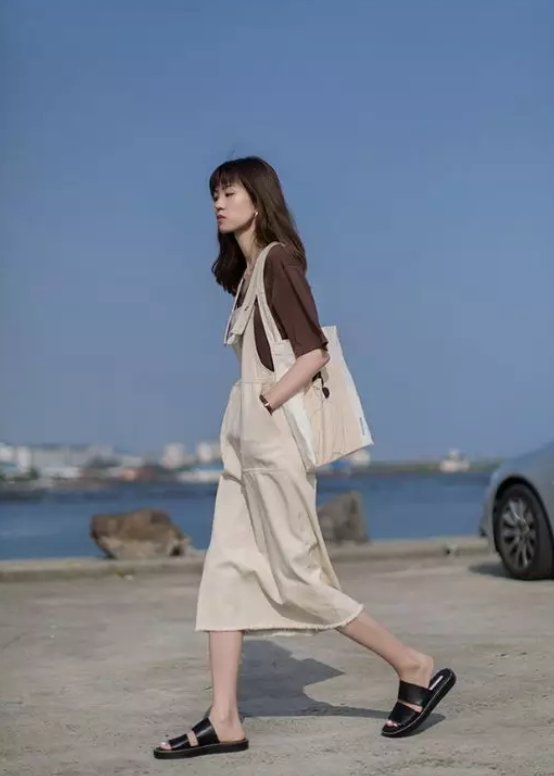 清新自然风，这两家小众港风服装店了解下!