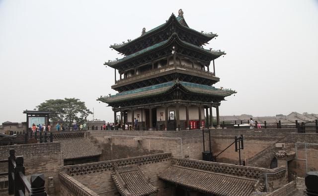 这座古城当年差点被拆了，因没钱而暂停，现在旅游年收入150亿