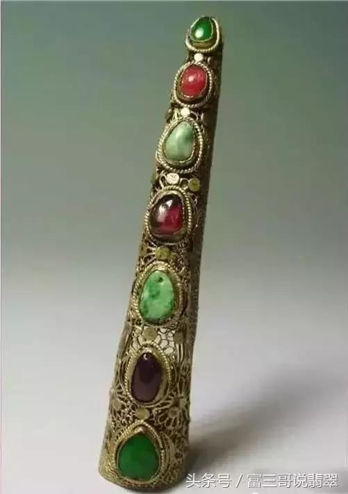 长期戴翡翠会导致不孕？你还要被这些谣言骗多久！