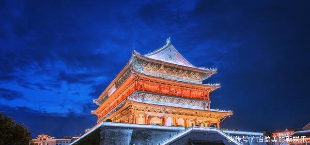  [我国]在我国高铁规划中，一条横跨中西部高铁规划开工建设