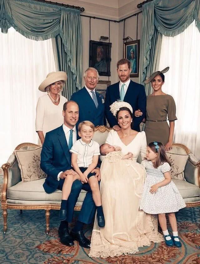 西班牙王后气质完胜凯特王妃 你更欣赏谁呢