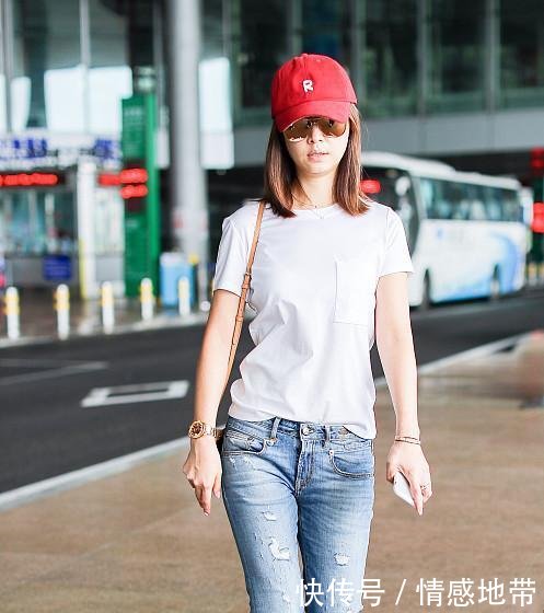 林心如素颜现身，戴29万的手镯背4万的包，网友霍建华送的吗