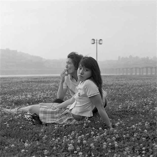 90年代韩国女性历史老照片：真实的韩国女人长相是这样子的