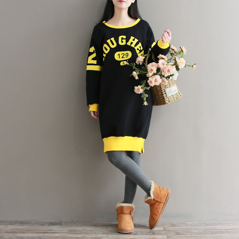 腿粗的女人尽量别穿打底裤，学她们这样穿长裙，漂亮到飞起来