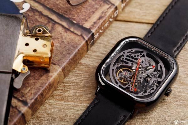 时髦的外表与复古的内心，CIGA 机械表体验