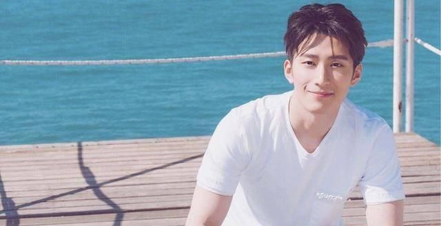 『欣喜若狂』《枕上书》后热巴不再低调，连上四部剧，粉丝欣喜若狂