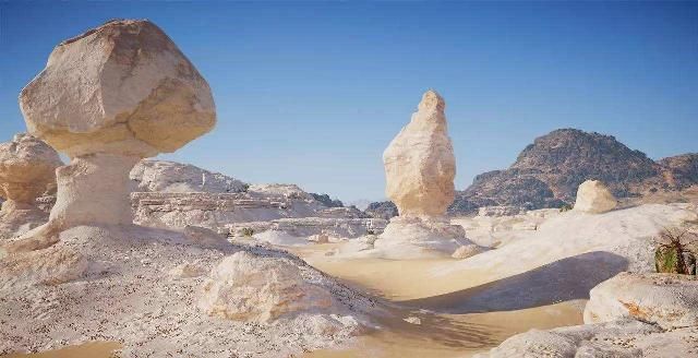 电视剧《沙海》中的古潼京真的存在吗?白色沙漠惊艳了观众和游客