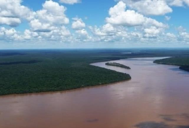 争议最大的河流：宽290公里像河又像海，比长江短面积大一倍