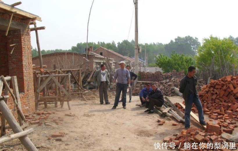 2019年农村不能建新房，是真的么？农民：有宅基地证也不能么