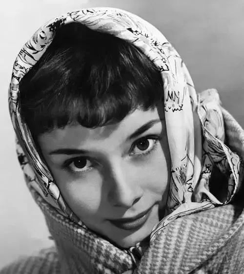 不能当首饰的腰带不是好丝巾