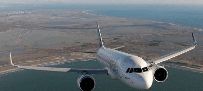  小时|世界上最长的航班，比坐火车还难熬，全程长达19个小时