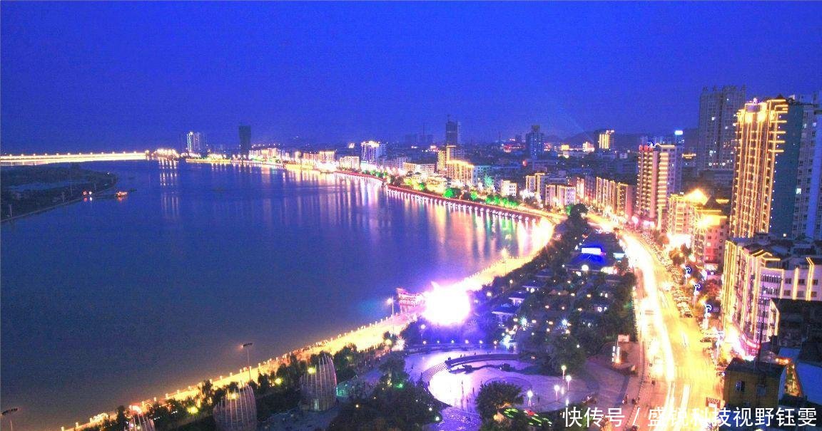 四川这两城“咬”得很紧，但其一已实现“弯道超车”，崛起在望