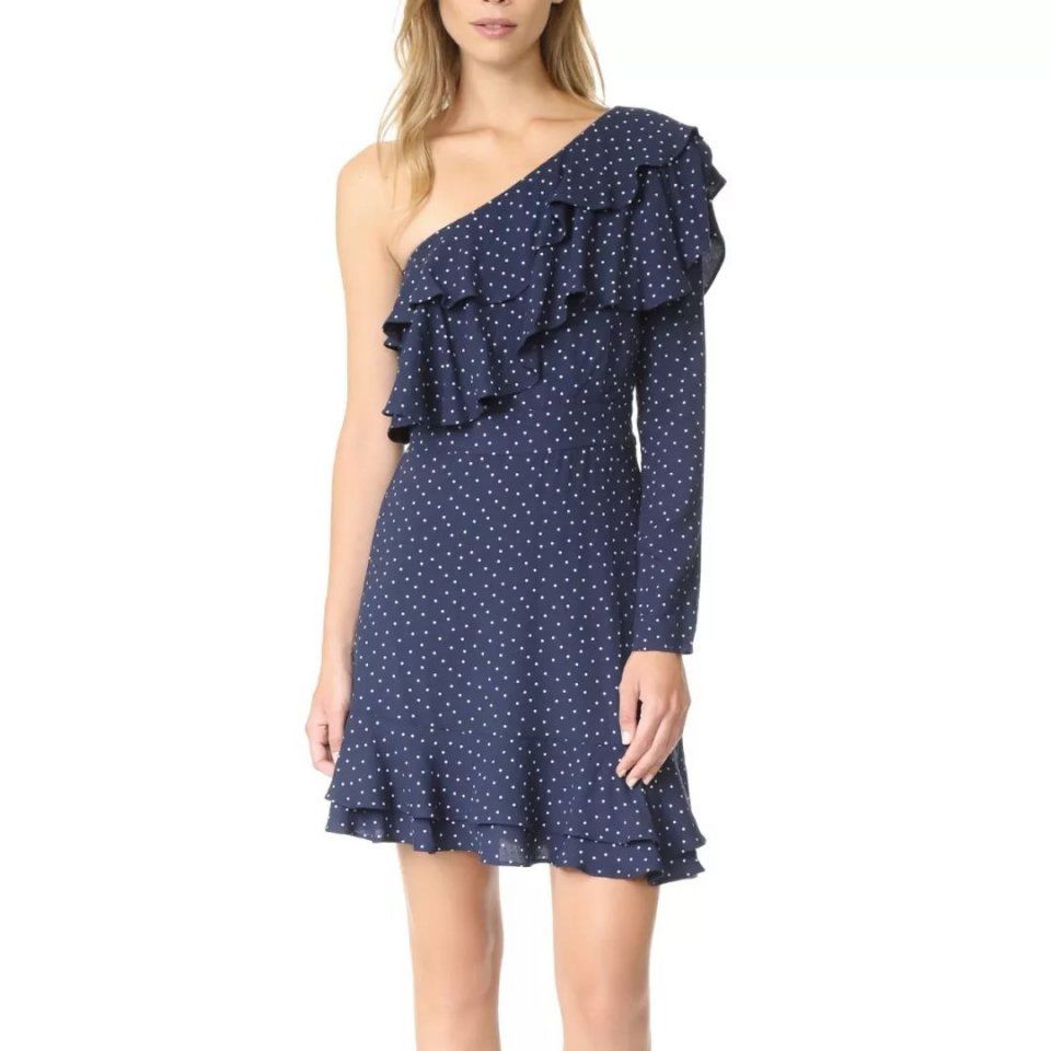 都说波点裙太土味，明明《中餐厅2》里的赵薇穿得很仙美啊!