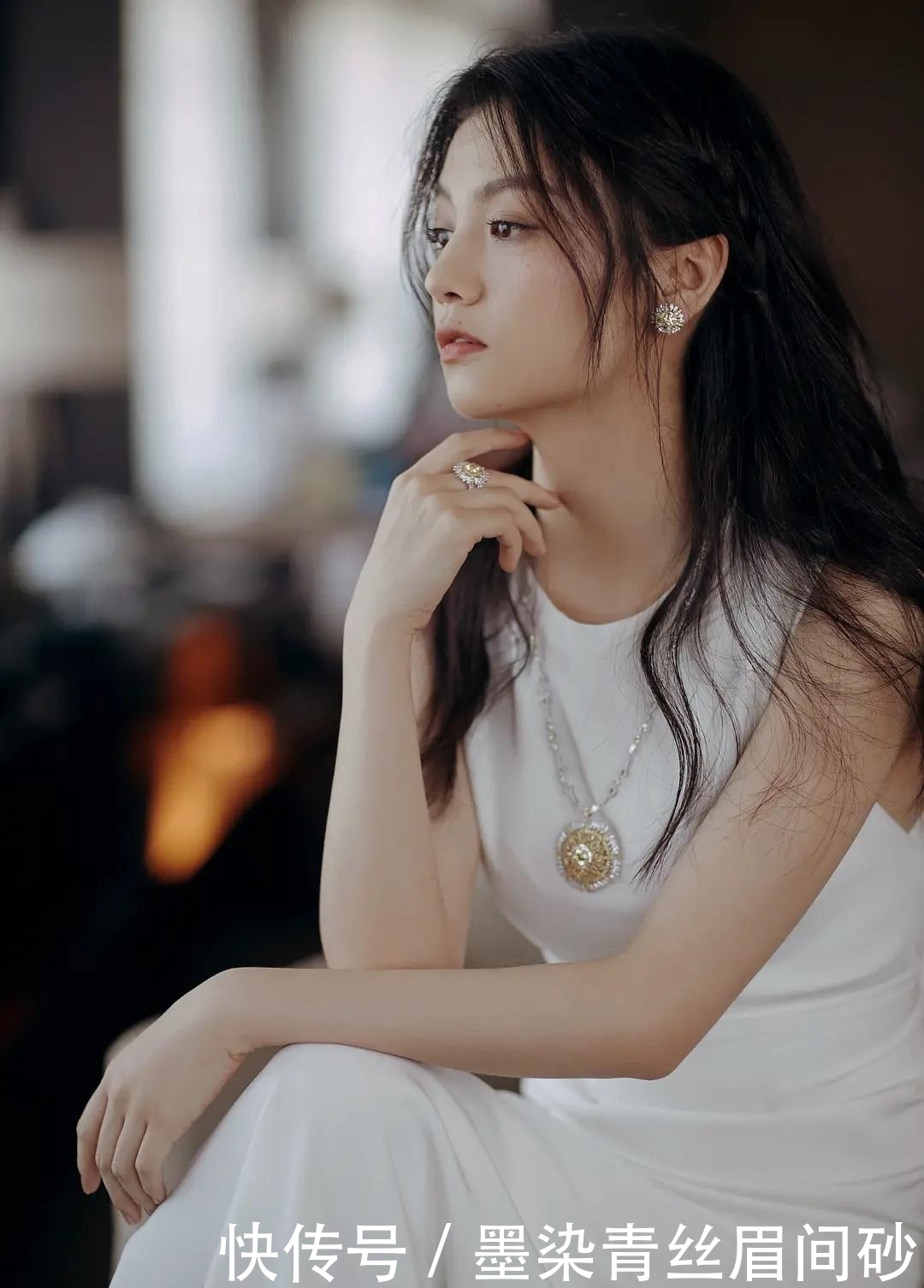  性感：美女图集，第794期：性感时尚，图几小姐姐，你会更喜欢呢？